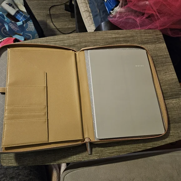 Kikki.K Large Tan Padfolio - Picture 2 of 8